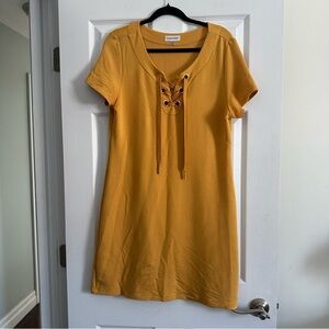 Size M Calvin Klein Mustard Yellow Shirt Sleeve Lace Up Tshirt Dress